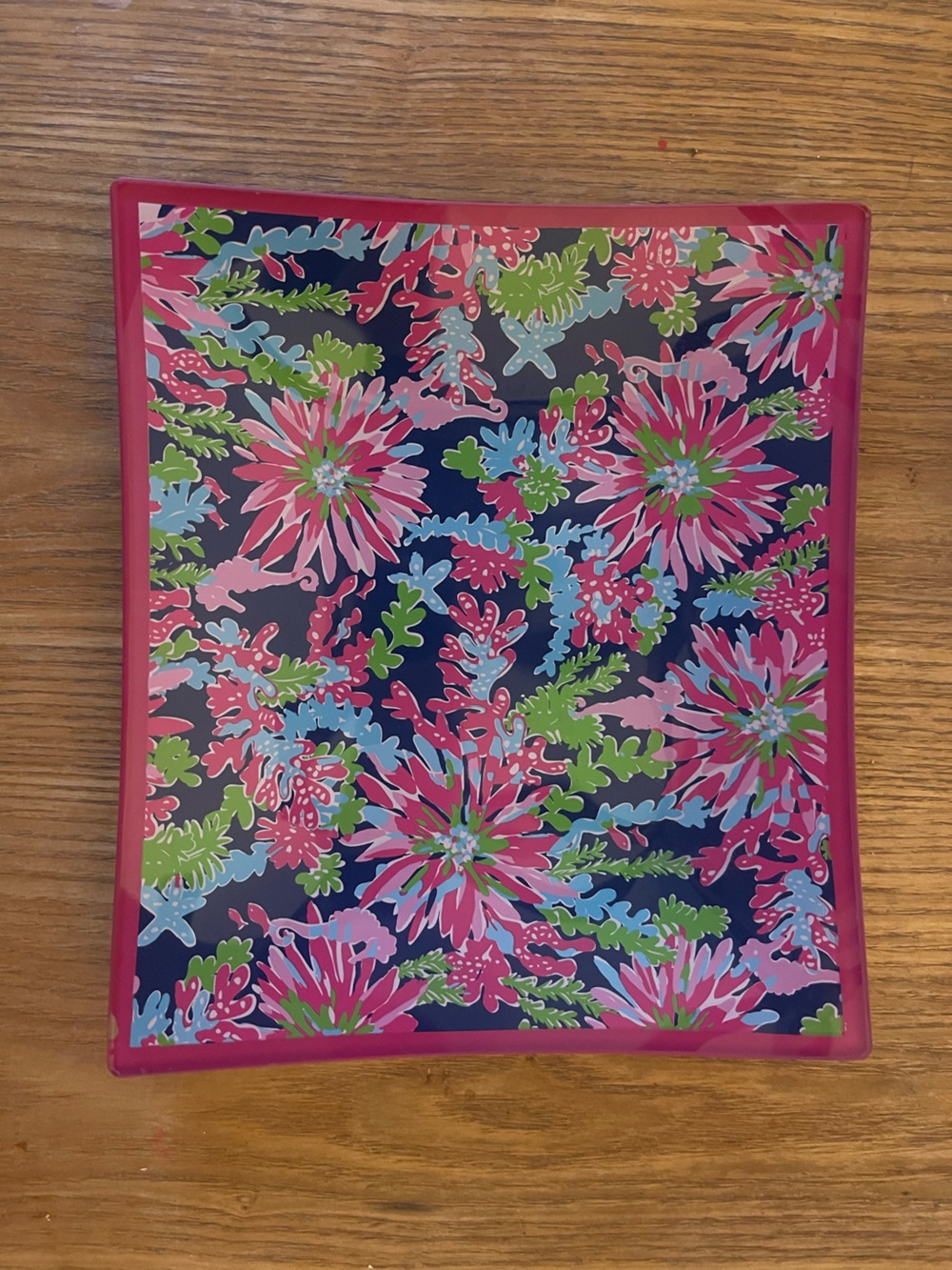 Lily Pulitzer Designer Glass Pink Floral
Trippin & Sippin Trinket Dish Tray